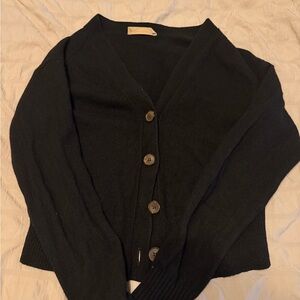 Everlane Recycled Cashmere Cardigan
